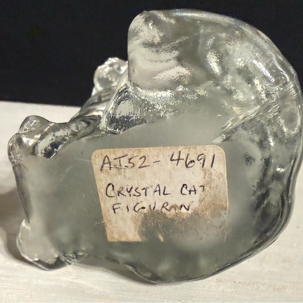Fenton Crystal Cat - Picture 4 of 4